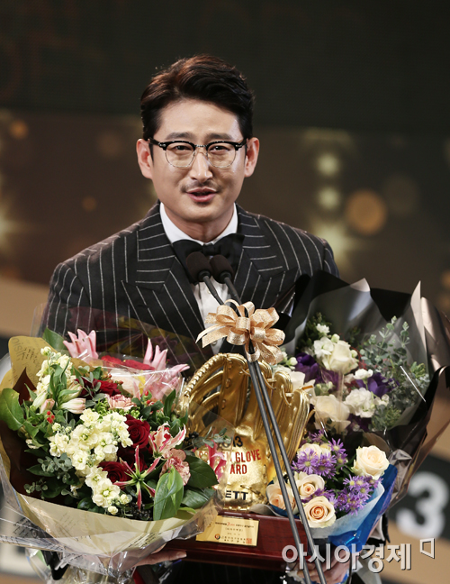 [포토] 박용택 '눈물의 수상 소감'