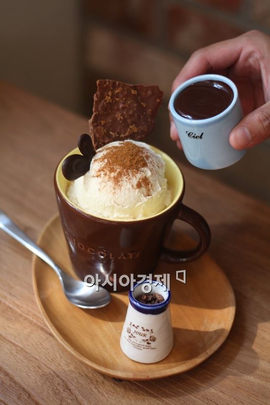 [스투매거진]이종수가 즐겨찾는 달콤한 카페 '에이미초코'