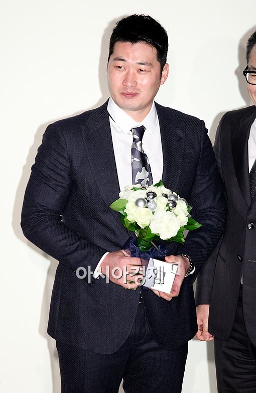 [포토]포즈 취하는 오승환