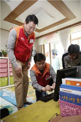 [2013 히트상품]고객서비스 3관왕 SKB B인터넷·BTV