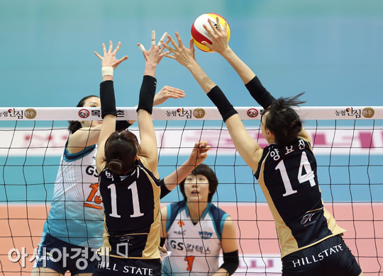 [포토] 양효진 '내 손에 걸렸어~'