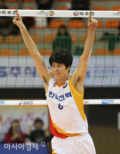 [포토] 두 팔 번쩍 방신봉