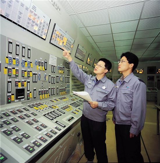 세계 일류 상품에 선정된 두산중공업의 원자력여자발전시스템
