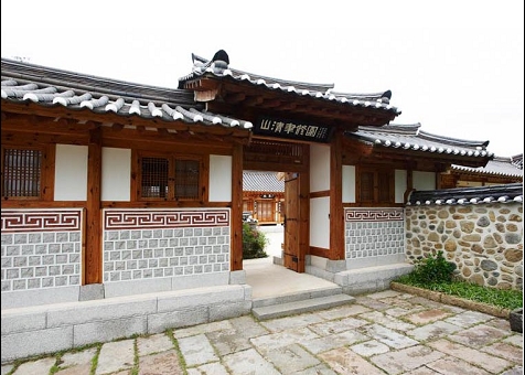 어린이 체험시설 ‘산청율수원’ 올해의 한옥 대상 수상