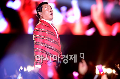 [포토]싸이, 국제가수 다운 여유로움