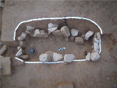 청주에서 발굴된 백제권 무덤 유적 석곽묘