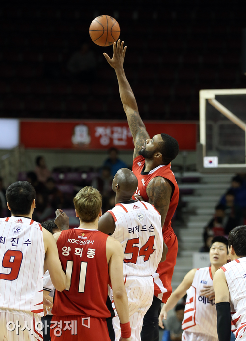 [포토] 에반스 '리처드슨, 왜 안뛰니'