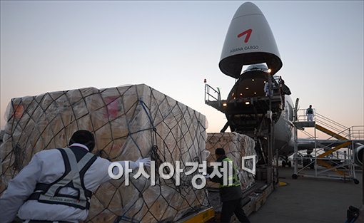 [포토]세밑까지 역동적인 수출전선
