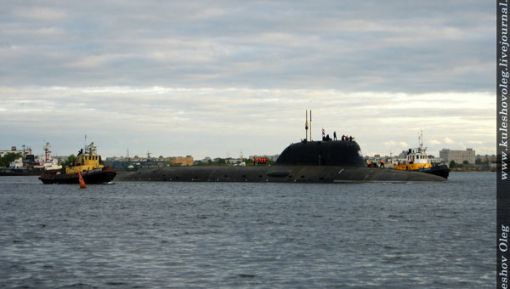 러 30일 최신 야센급 공격잠수함 세베로드빈스크함 실전배치