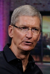 애플 쿡 CEO 연봉 425만달러..주가 부진으로 다소 손해