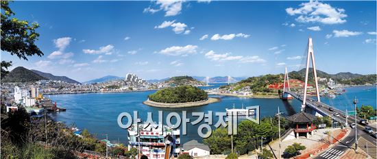 오늘의 돌산대교 