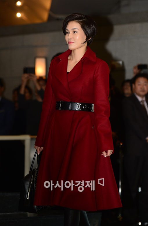 [포토]정열의 빨간 코트 입은 이서현 사장 