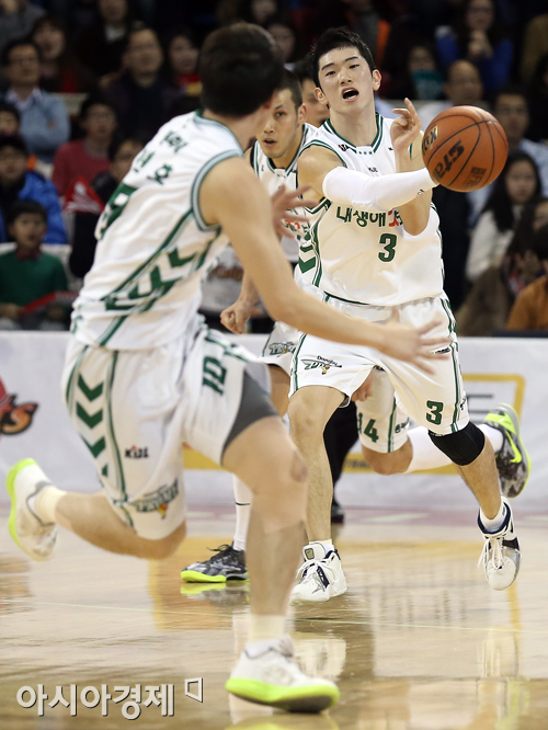 [포토] 박병우 '역습 찬스야!'