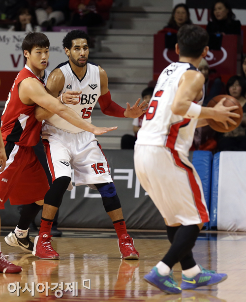 [포토] 최현민 '안쪽은 내주지 않겠어'