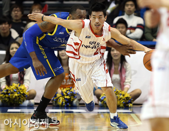 [포토] 이현민 '역습이다'