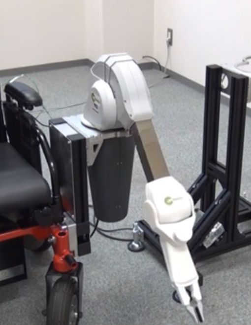 팔꿈치 없는 팔로봇 일본에서 세계 최초로 개발
