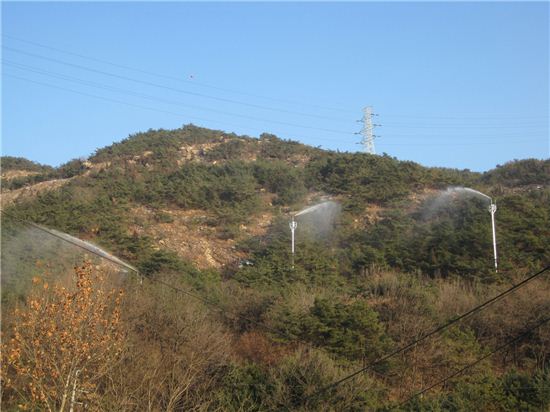 아차산 산불 방지 스프링클러 설치 완료