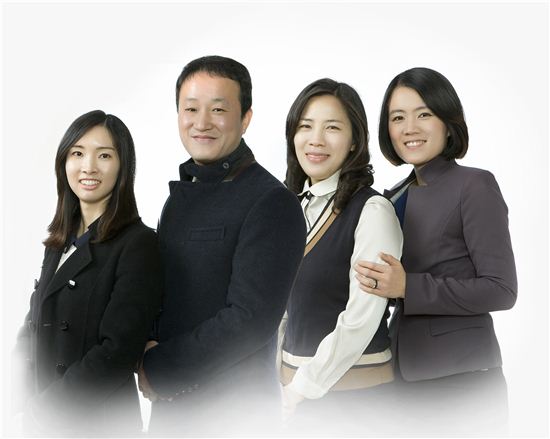 왼쪽부터 박국란, 하상준, 김채안, 김은정 주무관
