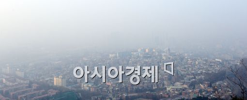 [포토]뿌연 서울 도심, 미세먼지로 가득
