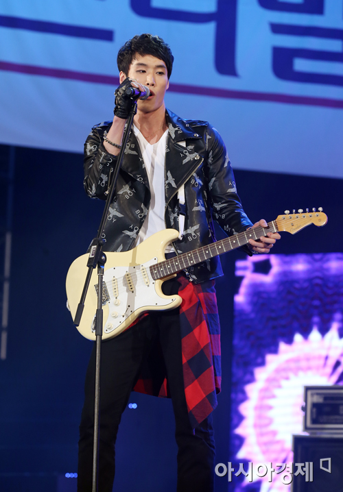 [포토] 최홍석 '락커로 변신!'