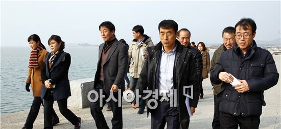 함평군, 해양관광 개발방안 모색 위한 해안선 탐방 나서