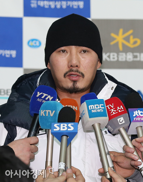 [포토] 각오 밝히는 최광복 코치