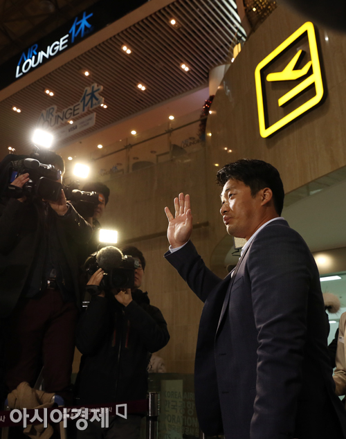 [포토] 오승환 '돌부처의 도전, 본격적인 출발~'