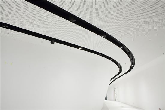 '환유의 풍경' DDP‥"장소에 대한 추억을 파묻다"