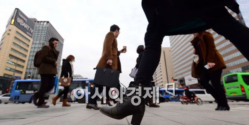 [포토]힘찬 발걸음