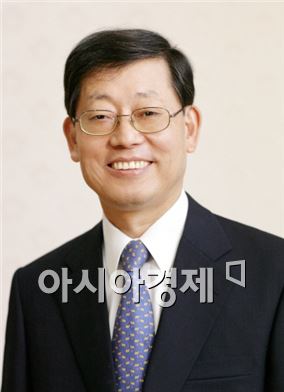 김황식 전 총리, 6일 전남대병원서 특강