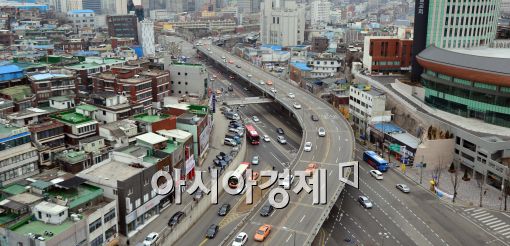 [포토]아현고가도로 철거, 차량통제 실시