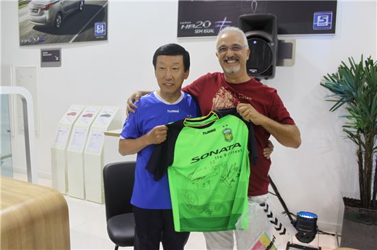 전북, 브라질 전훈서 모기업 현대자동차 홍보에 열성