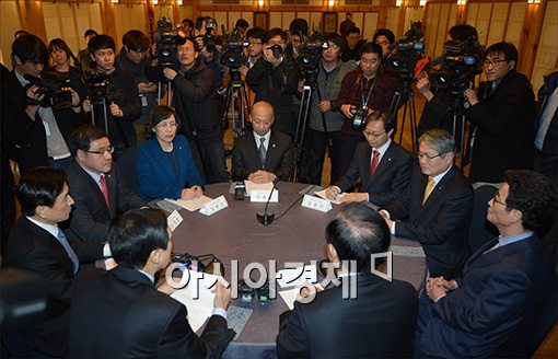 [포토]여야정협의체, 기초연금법 논의 본격 착수