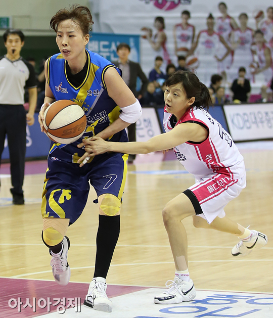 [포토] 신지현 '가지마 가지마'