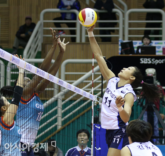 [포토] 공격하는 카리나