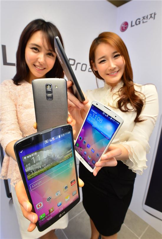 삼성·LG도 '대반격'…전략폰 출시일정 전면 조정
