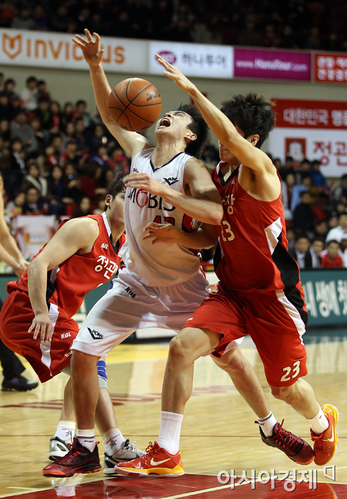 [포토] 이대성 '수비가 거칠어'