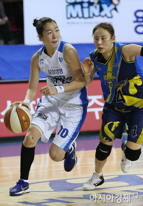 [포토] 돌파하는 홍보람