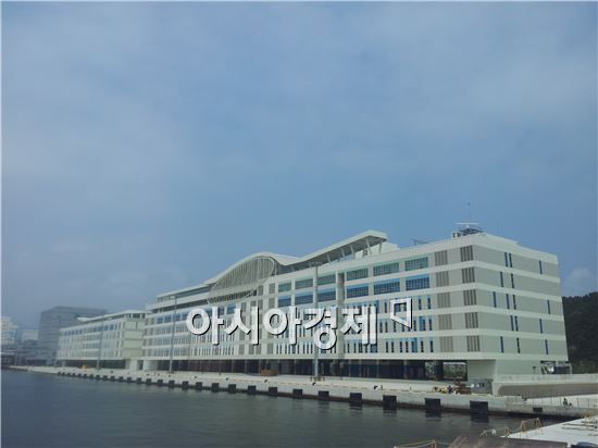 동북아 최대 수산물수출가공 선진화단지 개장