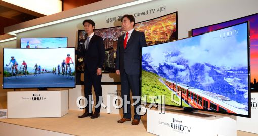 [포토]'삼성 커브드 UHD TV'