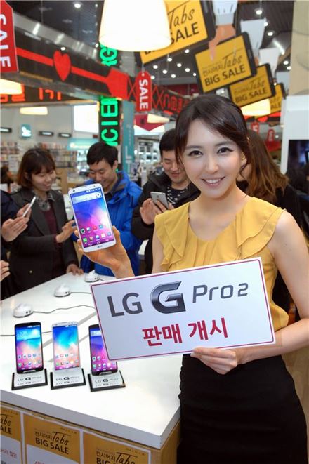 LG전자, 'LG G프로2' 국내 판매 시작…99만9000원