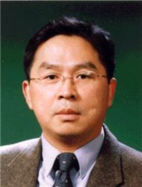 서종남 거래소 상무 "지주회사제 전환·IPO 동시 추진이 바람직"