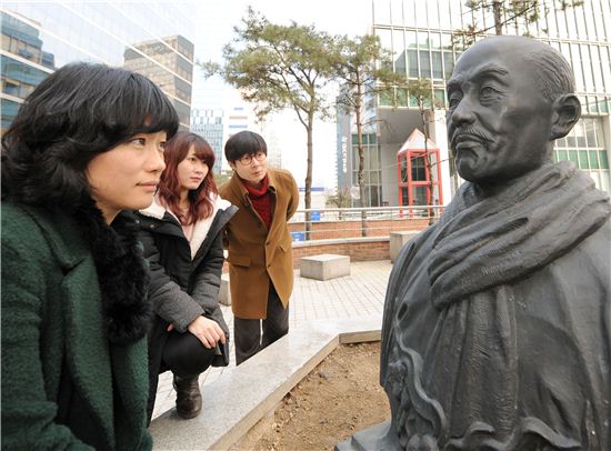 우당 이회영 선생 흉상