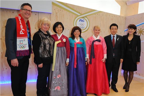 한국P&G, 소치서 '한국 평창의 날' 행사 개최
