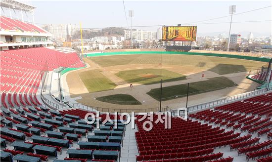 [신명철의 인사이드스포츠]광주·기아챔피언스필드, 美·日 못지않다