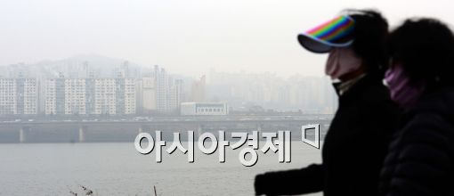 [포토]황사 시작된 서울 도심