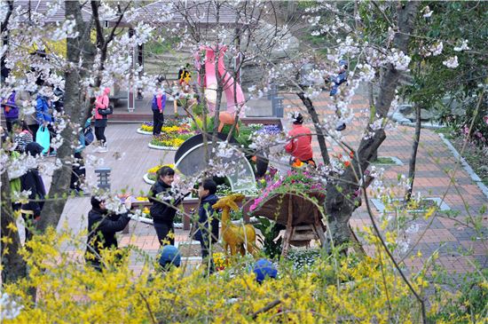 목포 유달산 꽃축제 ‘팡파르’