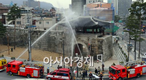 [포토]광희문 소방훈련 실시