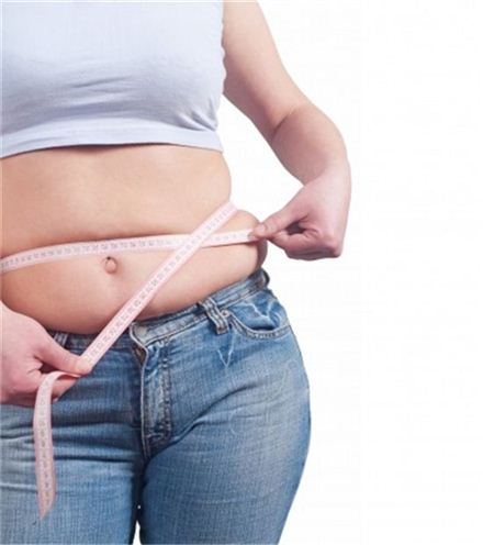 여성은 나이 들수록 뚱뚱해진다? (출처: 온라인 커뮤니티 캡처)