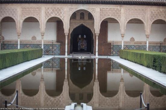 ▲ 알람브라 궁전 (출처: Alhambra de Granada 트위터)
